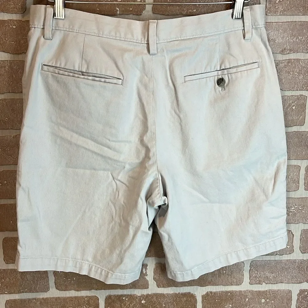 Banana Republic Aiden Short Size 33 Shoreline Gray
